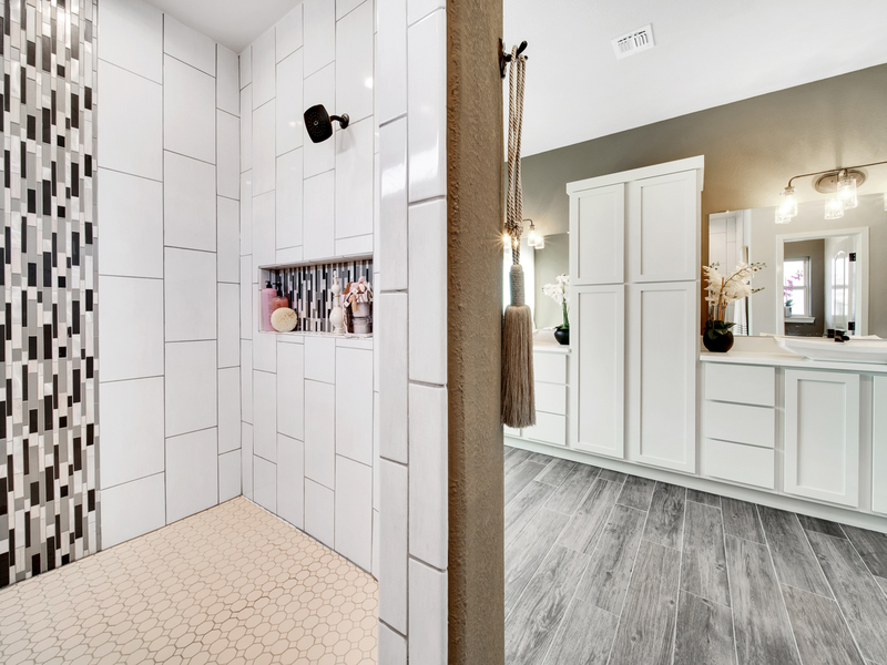 Tuscany Model Home - Upstairs Master Bathroom