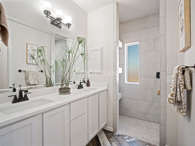 Eastlake model home - Downstairs master bathroom