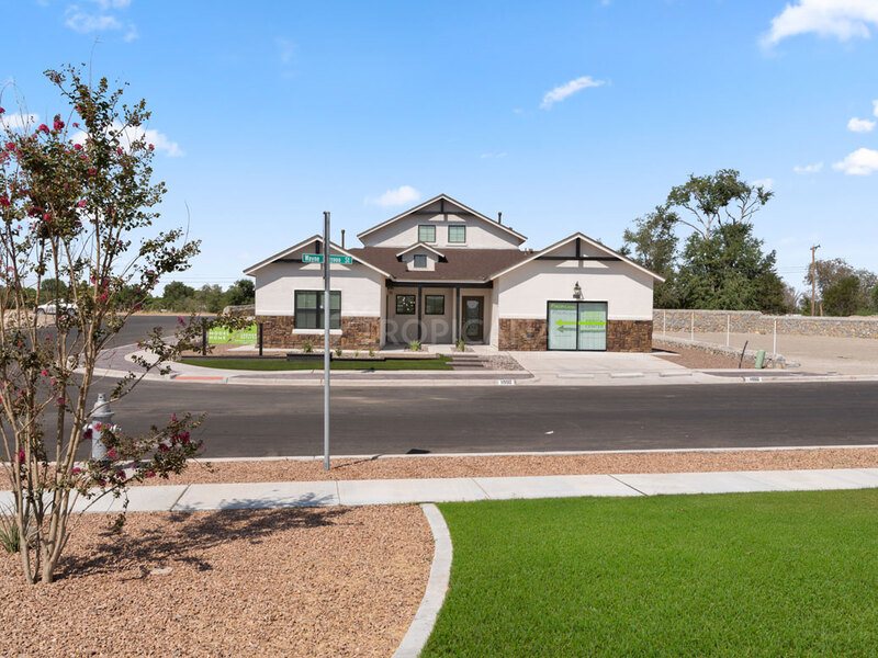 Tampachoa w/ loft - View from park