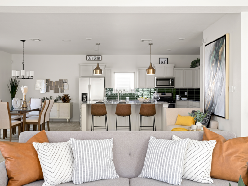 Rebecca - Living Area